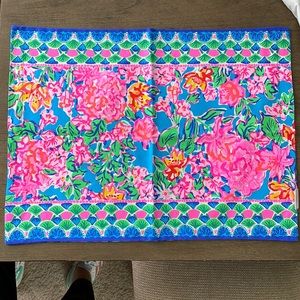 NWT Lilly Pulitzer Reversible Placemat Set of 4